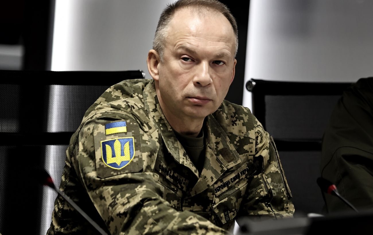 Сирський передає наступнику армію, яка наступає, і підбиває підсумки на посаді головкома ЗСУ