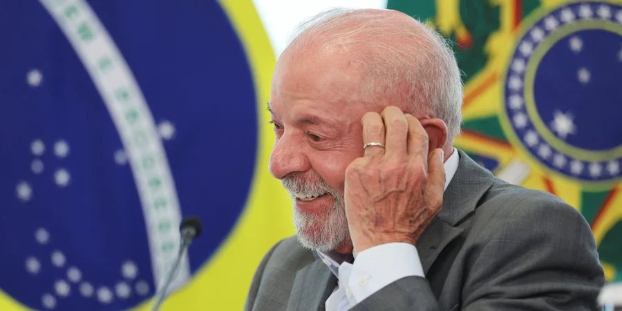 Трамп назвав вибори в Бразилії схожими на сфальсифіковані і не привітав Лулу
