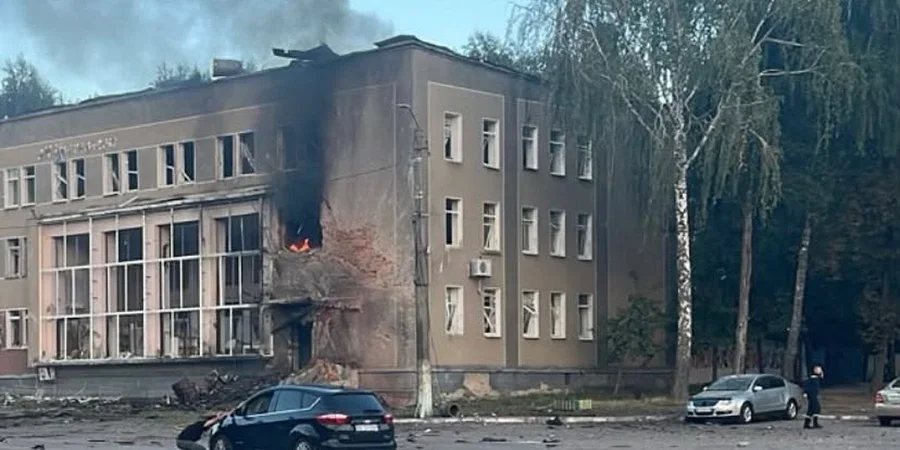 Російські війська вдарили по центру Мени: 12 поранених, серед них четверо дітей
