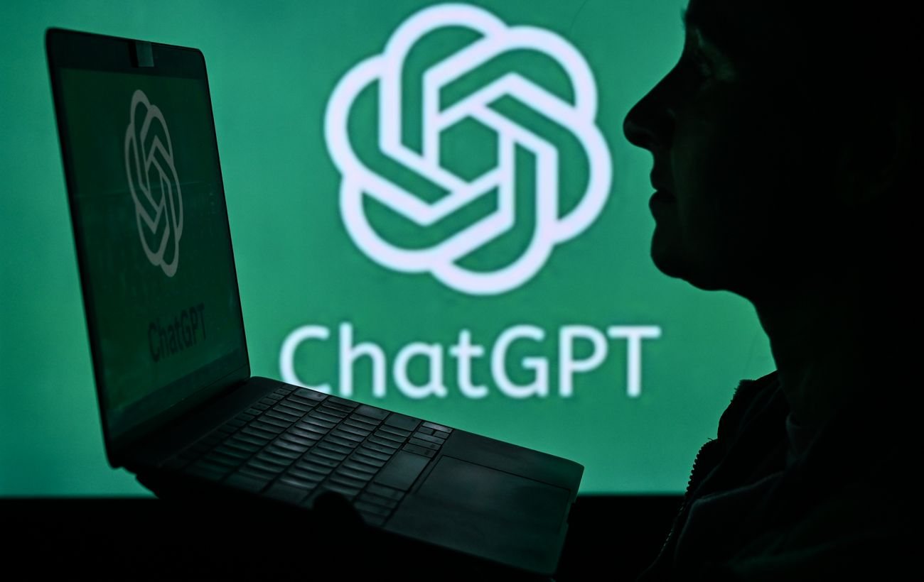 Глобальний збій зупинив роботу ChatGPT, Claude та Grok