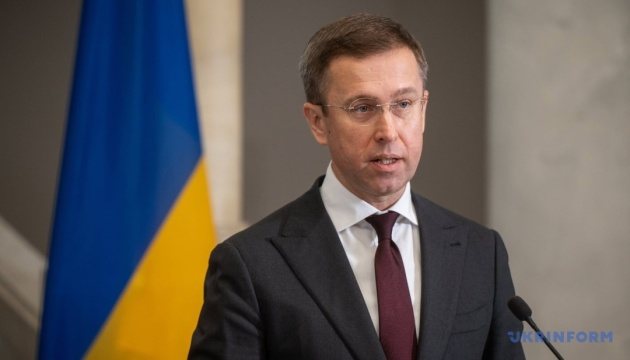 Уряд виконав 17 із 42 зобов'язань перед міжнародними партнерами — Корецький