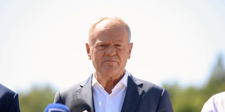 Туск: пожежа на заводі дронів у Польщі була навмисним підпалом