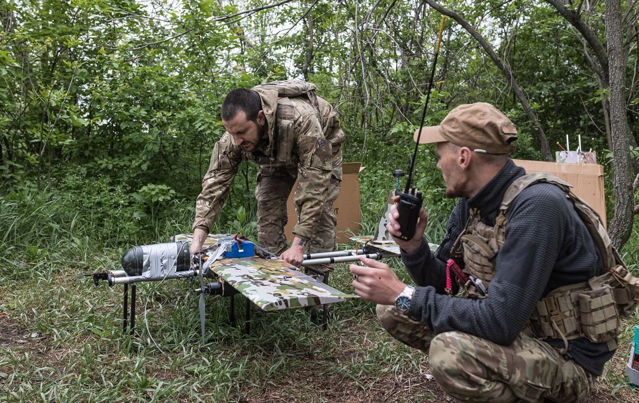 Українські військові вперше провели штурм за допомогою наземного робота Droid TW 12.7 та дронів