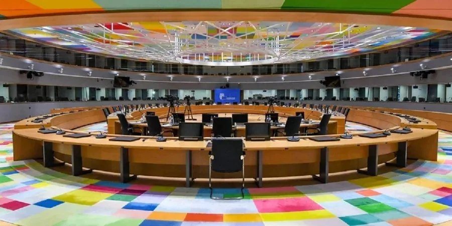 Єврокомісія пропонує надати Україні 3 млрд євро у вересні за 10 виконаних реформ
