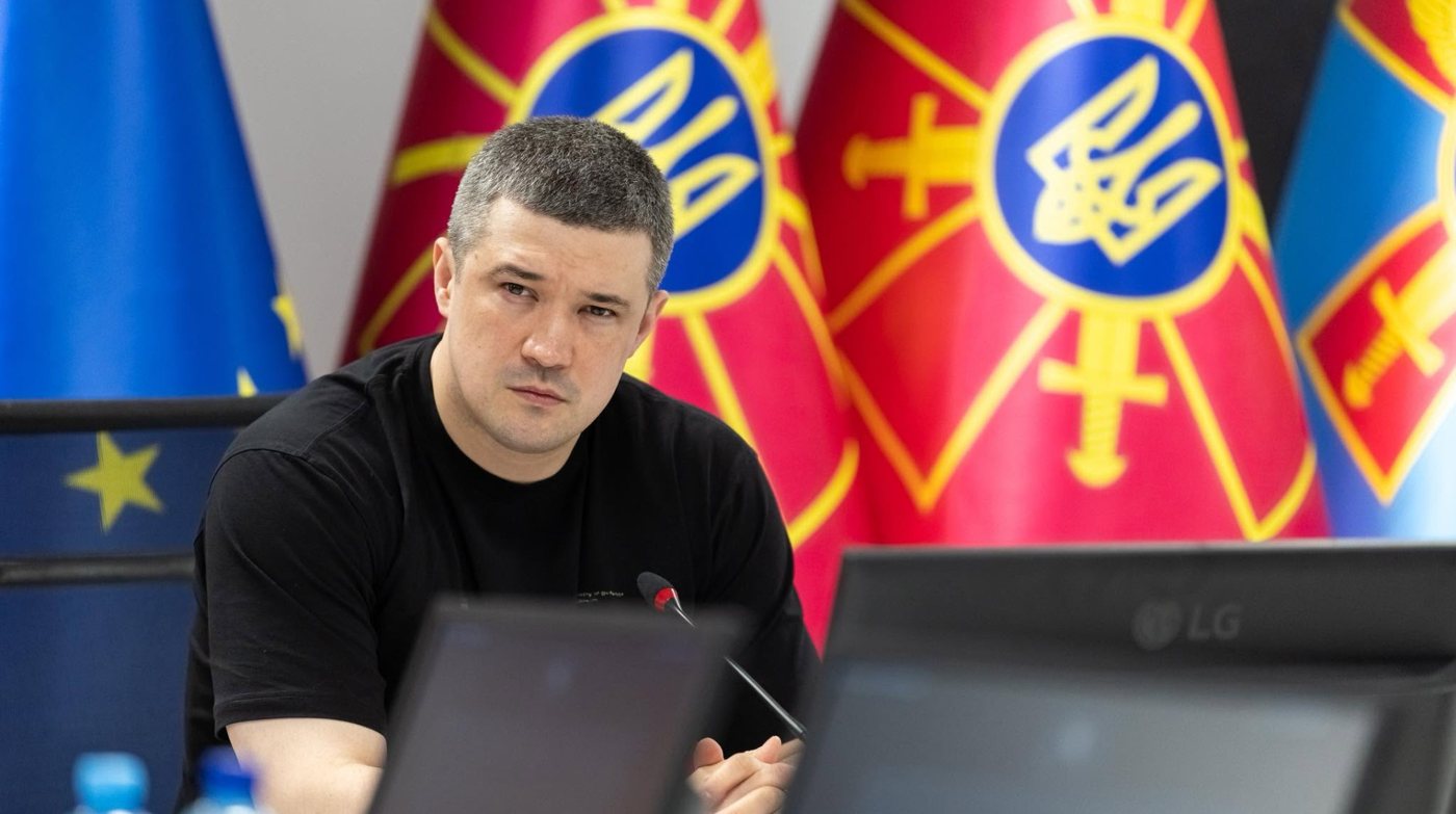 Федоров відмовився від усіх посад, окрім міністра оборони