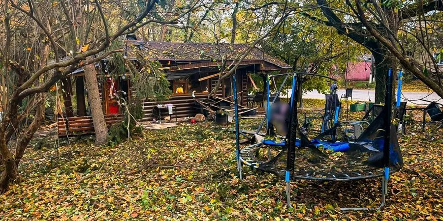 Російський дрон влучив у парк на Харківщині: шестеро загиблих, серед них троє дітей