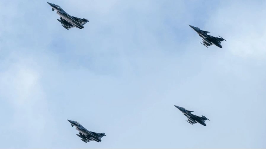 НАТО розширює повноваження винищувачів у Балтії до протиповітряної оборони