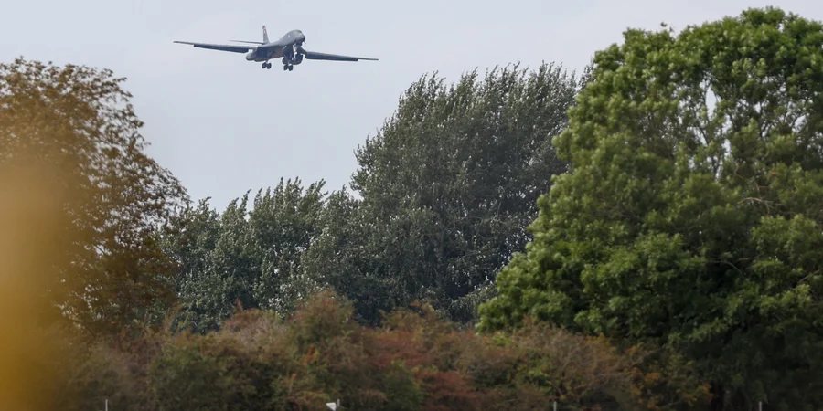 У Британії підозрюваного у підготовці терактів біля авіабази RAF Fairford відпустили під заставу