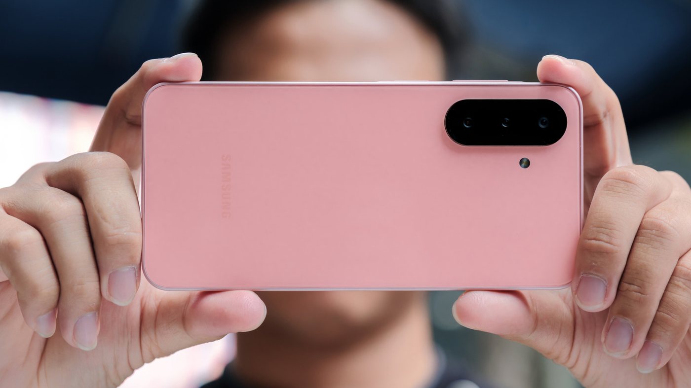 Samsung Galaxy A26 5G залишається найдоступнішим смартфоном бренду до 300 доларів у 2026 році