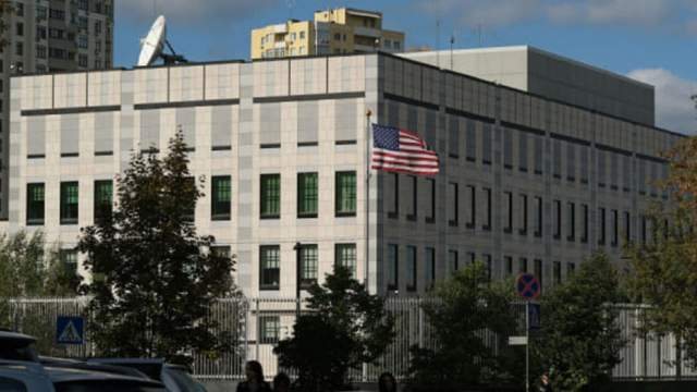 Держдеп США закликав американців утриматися від поїздок в Україну